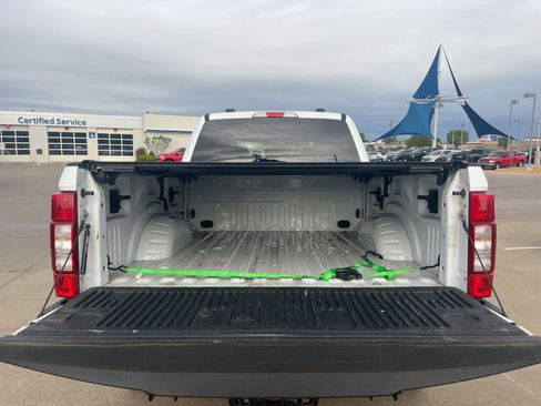 Used 2022 Ford F250 XLT image 8