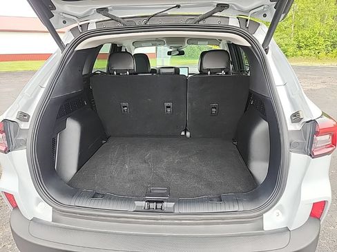 Used 2025 Ford Escape Platinum AWD/4WD image 8