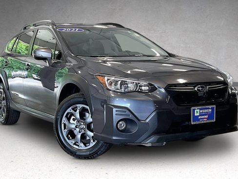 Used 2021 Subaru Crosstrek 2.5i Sport w/ Moonroof Package AWD/4WD image 3