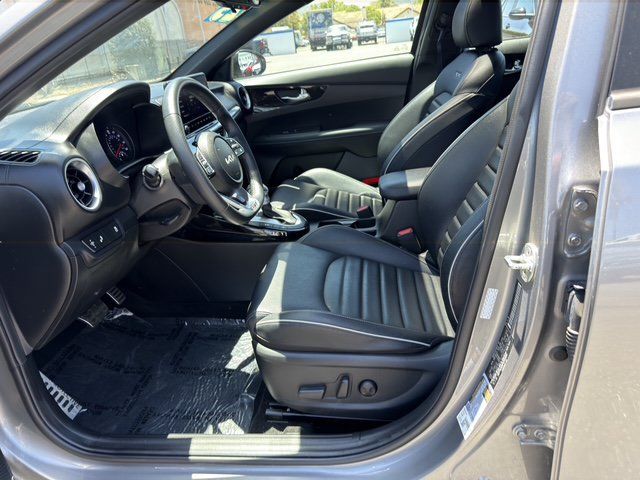 Used 2023 Kia Forte GT-Line w/ GT-Line Premium Package FWD image 21