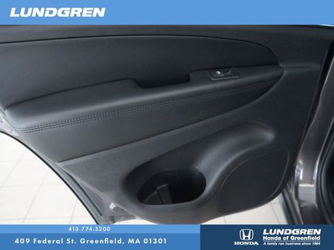 Used 2019 Jeep Grand Cherokee Limited w/ Luxury Group II image 29