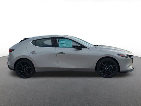 New 2026 MAZDA MAZDA3 Hatchback w/Premium Plus Pkg image 7