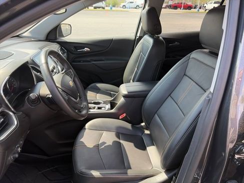 Used 2022 Chevrolet Equinox Premier image 19