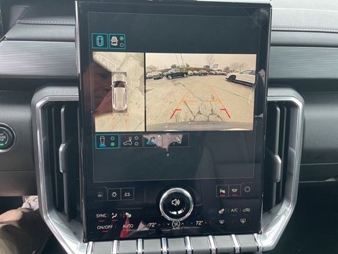 New 2026 GMC Acadia Elevation w/ Elevation Premium Package image 21