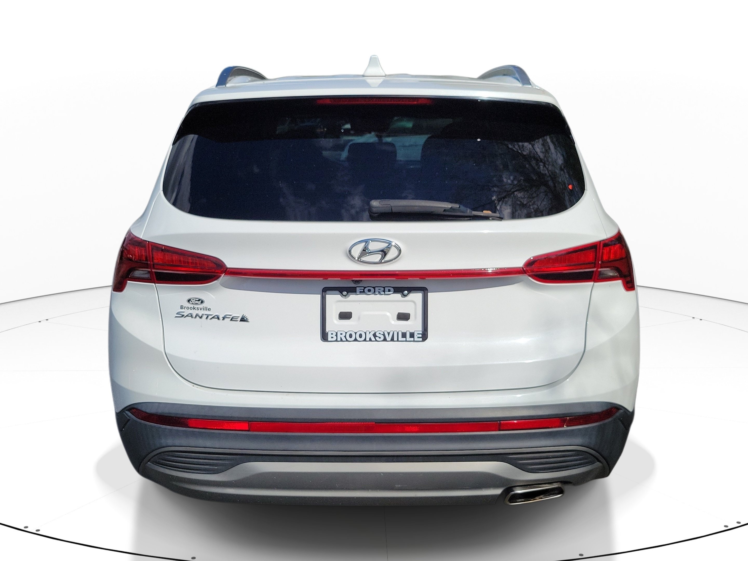 Used 2023 Hyundai Santa Fe SEL FWD image 3