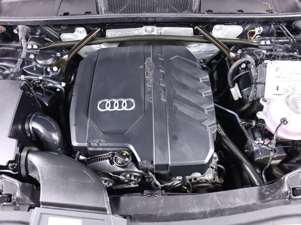 Used 2021 Audi Q5 2.0T Premium Plus w/ Premium Plus Package AWD/4WD image 43