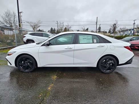 New 2026 Hyundai Elantra Sport image 4