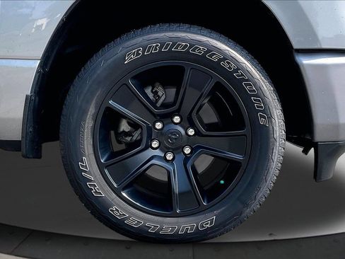 Used 2023 RAM 1500 Big Horn AWD/4WD image 34