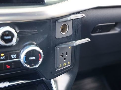 Used 2023 Ford F150 Raptor AWD/4WD image 31