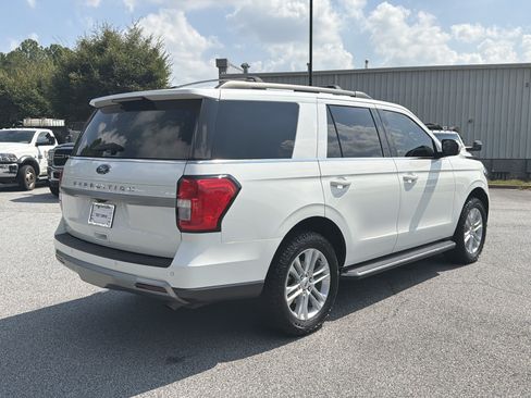 Used 2022 Ford Expedition XLT AWD/4WD image 8