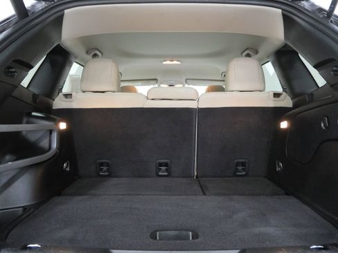 Used 2016 Jeep Cherokee Latitude w/ Comfort/Convenience Group image 25