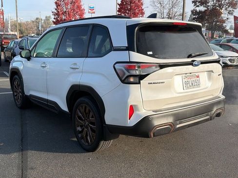 Used 2025 Subaru Forester Sport image 7