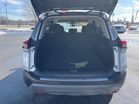 Used 2021 Nissan Rogue SV image 27