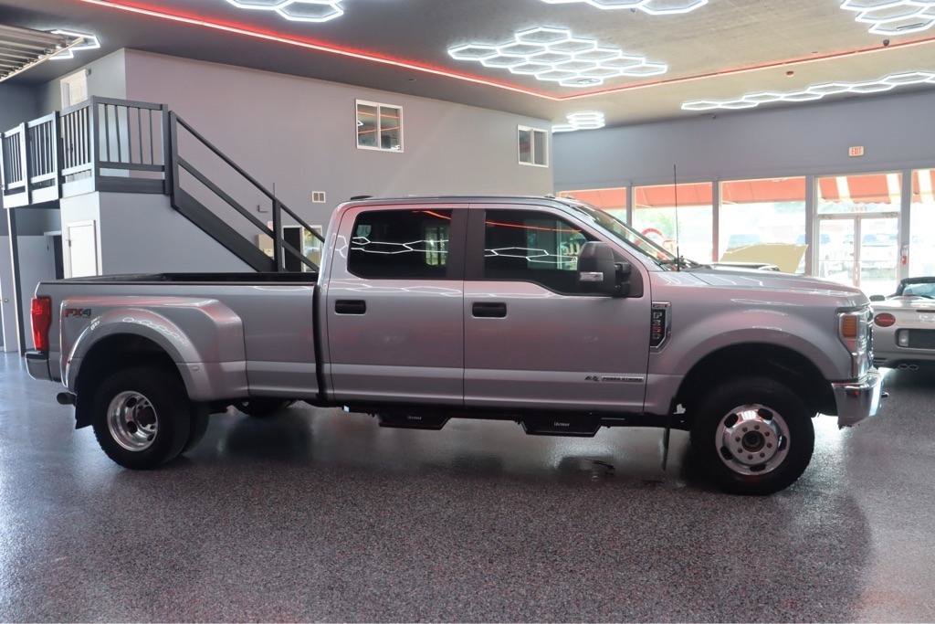 Used 2022 Ford F350 XL w/ STX Appearance Package AWD/4WD image 6