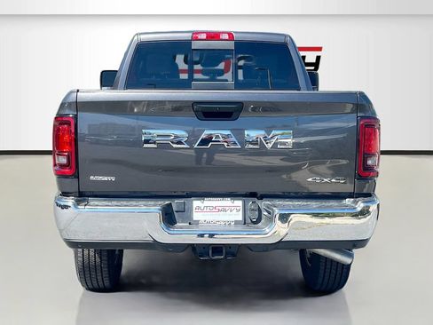 Used 2025 RAM 2500 Tradesman AWD/4WD image 7