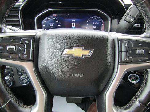 Used 2024 Chevrolet Silverado 2500 LT w/ Convenience Package image 20