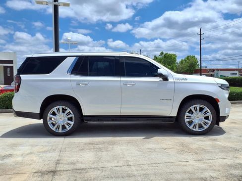 Used 2023 Chevrolet Tahoe High Country w/ LPO, Illumination Package AWD/4WD image 8