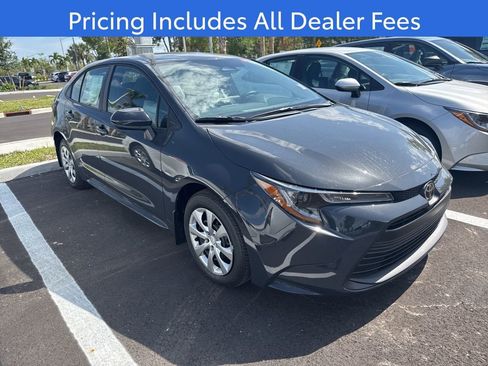 New 2026 Toyota Corolla LE FWD image 3
