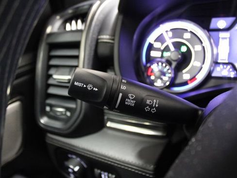 Used 2020 RAM 1500 Limited image 38