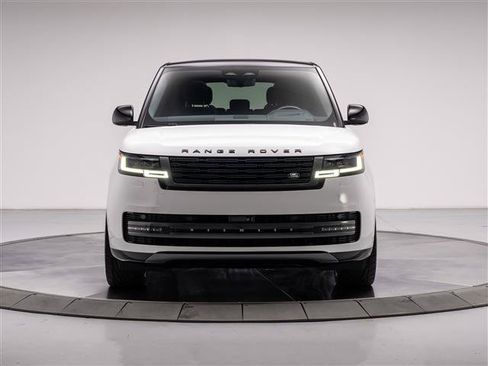 Used 2025 Land Rover Range Rover Long Wheelbase SE AWD/4WD image 8