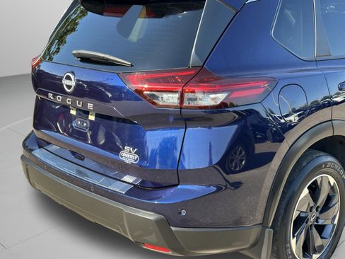 Certified 2024 Nissan Rogue SV w/ SV Premium Package image 14