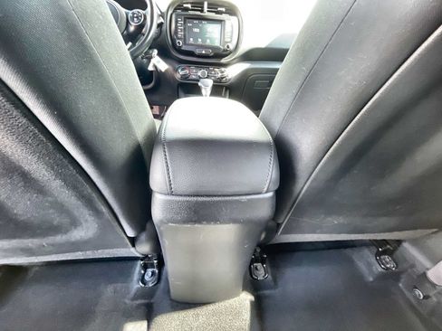 Used 2020 Kia Soul X-Line FWD image 21