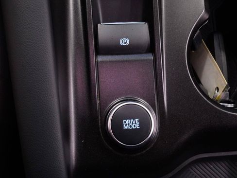 Used 2025 Ford Explorer ST-Line w/ Premium Package RWD image 19