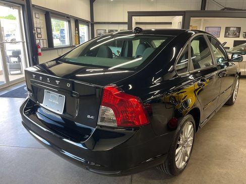 Used 2010 Volvo S40 2.4i FWD image 11