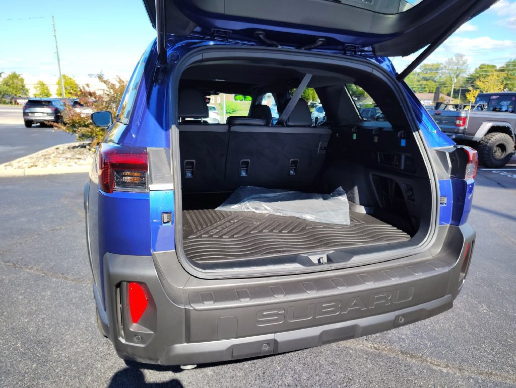 Certified 2026 Subaru Outback Premium AWD/4WD image 36