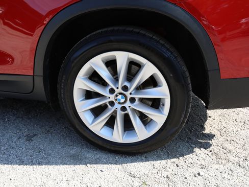 Used 2017 BMW X3 xDrive28i image 10