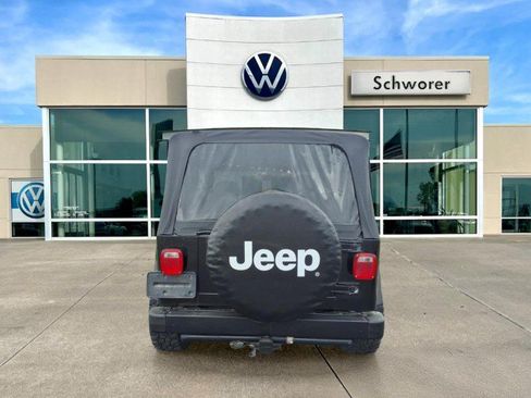 Used 1997 Jeep Wrangler SE AWD/4WD image 5