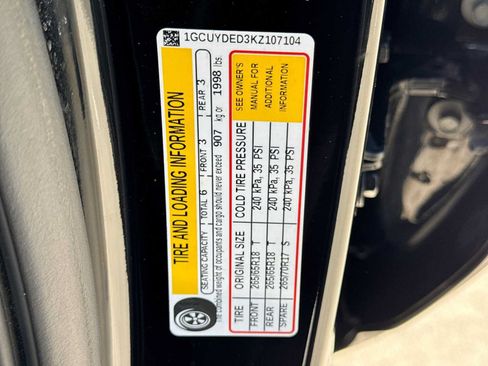 Used 2019 Chevrolet Silverado 1500 LT w/ All-Star Edition AWD/4WD image 32