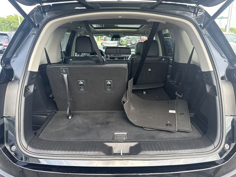 Certified 2023 Honda Pilot Touring image 16
