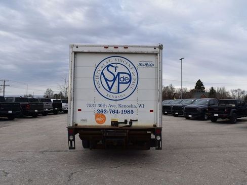 Used 2016 GMC Savana 3500 image 9