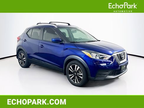 Used 2018 Nissan Kicks SV w/ Exterior Package image 1
