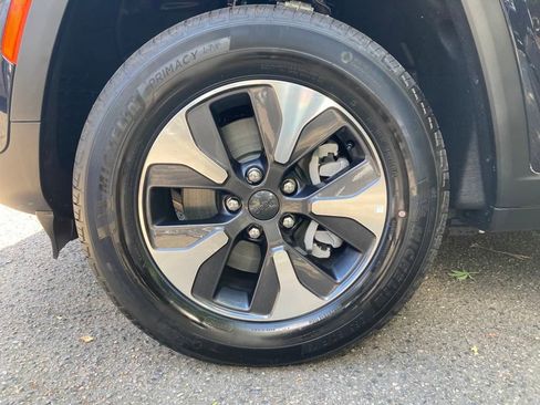 New 2024 Jeep Grand Cherokee Limited 4xe w/ Luxury Tech Group II image 4