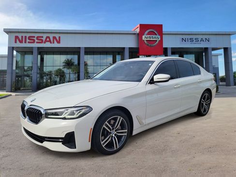 Used 2021 BMW 530i w/ Convenience Package RWD image 5