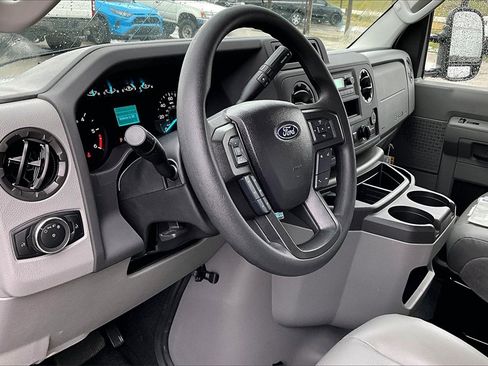 New 2024 Ford E-450 and Econoline 450 Super Duty w/ Power Windows & Locks Group image 5