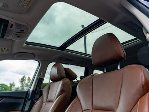 Used 2019 Subaru Ascent Touring w/ Popular Package #3 AWD/4WD image 18
