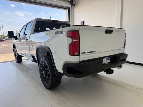 New 2026 Chevrolet Silverado 2500 LT w/ Trail Boss Package AWD/4WD image 19