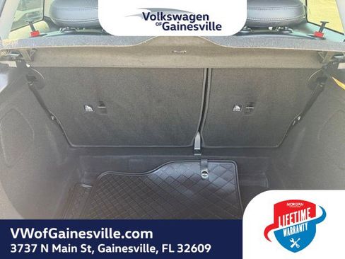 Used 2021 MINI Cooper 2-Door Hardtop image 7