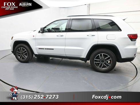 Used 2020 Jeep Grand Cherokee Trailhawk AWD/4WD image 19