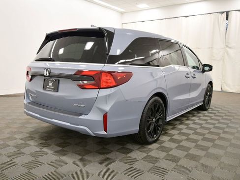 Certified 2025 Honda Odyssey Sport-L image 8