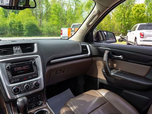 Used 2017 GMC Acadia Limited SLT AWD/4WD image 30