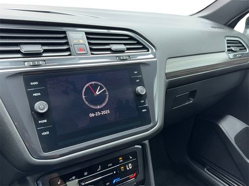 Used 2023 Volkswagen Tiguan SEL R-Line image 23