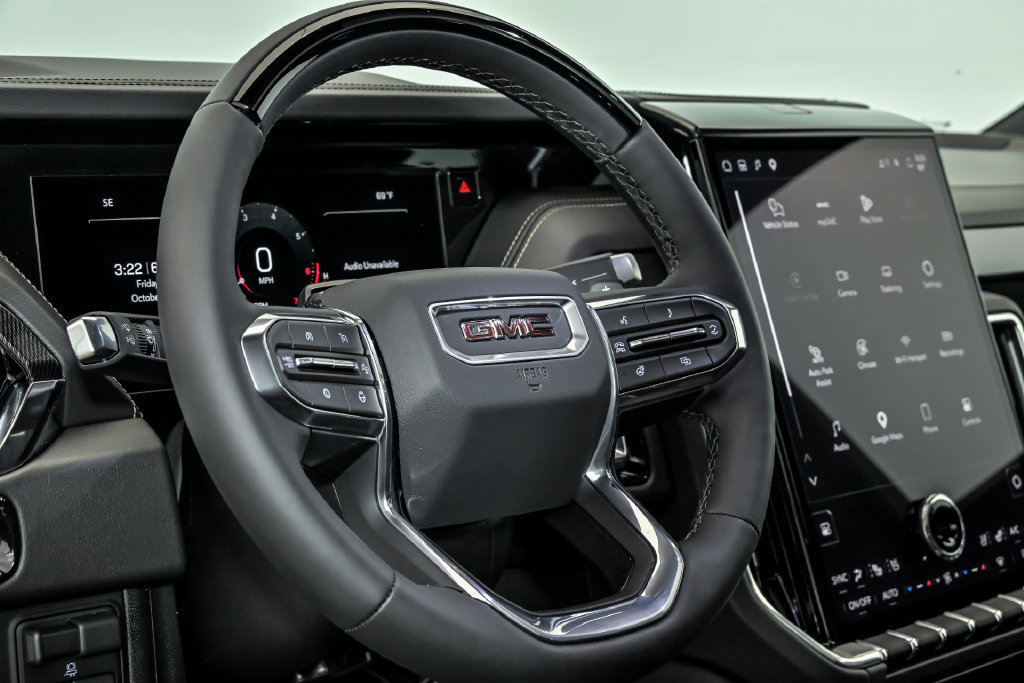 New 2026 GMC Yukon Elevation w/ Elevation Premium Package AWD/4WD image 12