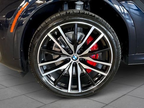 New 2026 BMW X6 xDrive40i w/ Climate Comfort Package image 11