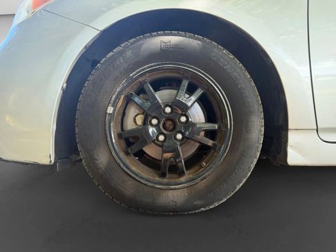 Used 2014 Toyota Prius Two FWD image 9
