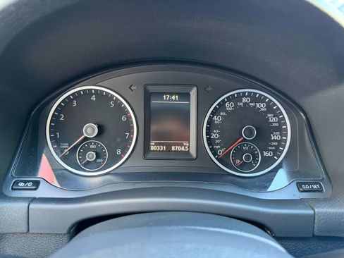 Used 2015 Volkswagen Tiguan S image 31