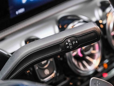 Certified 2022 Mercedes-Benz CLA 250 image 20